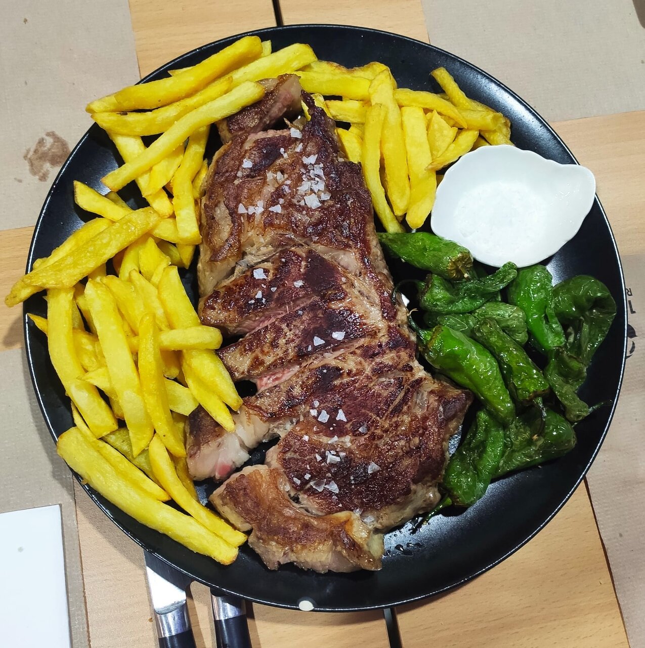 Entrecot con patatas Casa Cirilo